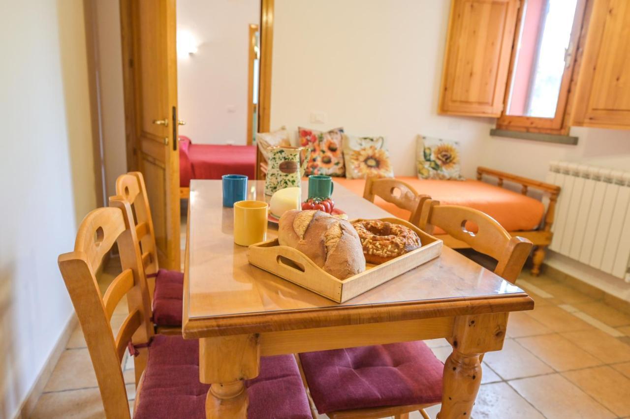 Agriturismo Poggio Al Pino مونتيلوبو فيورنتينو المظهر الخارجي الصورة